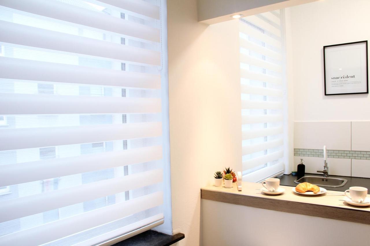 Secret Hideaways Cozystudio Superior Apartments Mit Wifi L 450M Bis Uni L Messe L Flughafen L Zoo Duisburg Ngoại thất bức ảnh