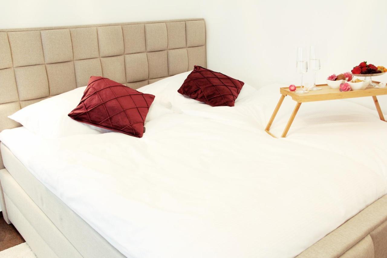 Secret Hideaways Cozystudio Superior Apartments Mit Wifi L 450M Bis Uni L Messe L Flughafen L Zoo Duisburg Ngoại thất bức ảnh
